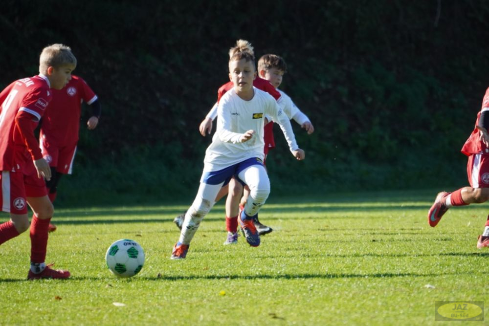 u10-weiss-gak-25102155