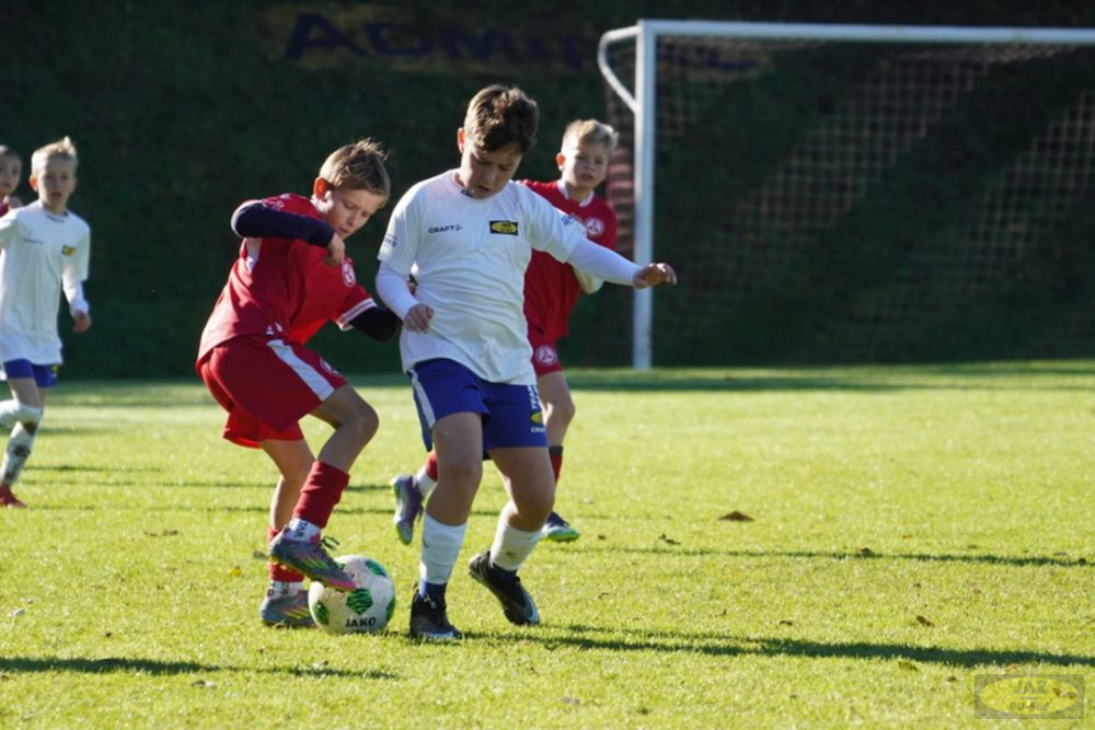 u10-weiss-gak-25102159